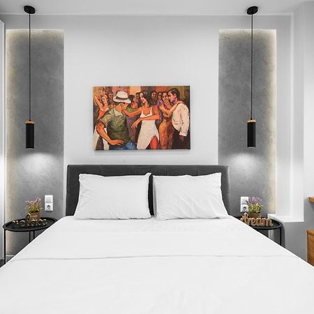 Wood N White, Nilie Hospitality Mgmt Apartment Thessaloníki Ngoại thất bức ảnh