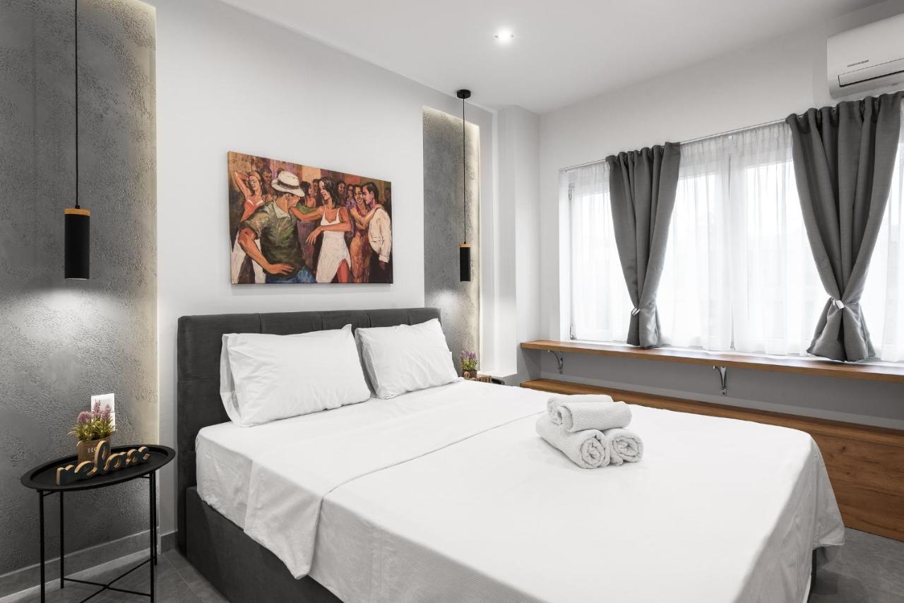 Wood N White, Nilie Hospitality Mgmt Apartment Thessaloníki Ngoại thất bức ảnh
